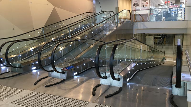 Lifts & escalators